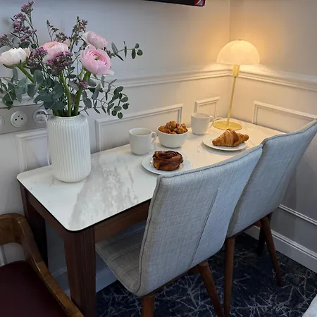 Vue Tour Eiffel Apartament