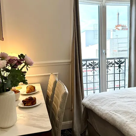 Apartment Vue Tour Eiffel Paris