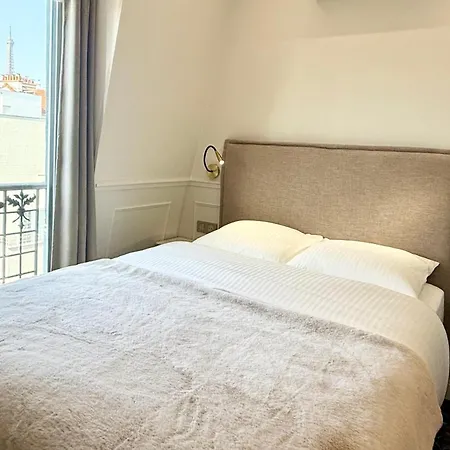 Vue Tour Eiffel Apartament Paryż